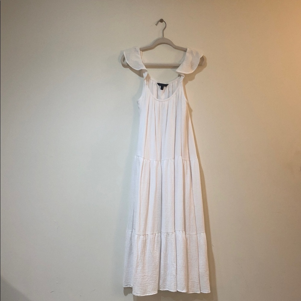 Banana Republic Elegant White Tiered Maxi Dress